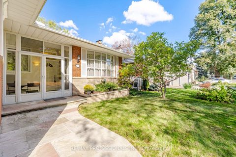 Photo 4 at 14 Strathdee Drive, Richview, Toronto