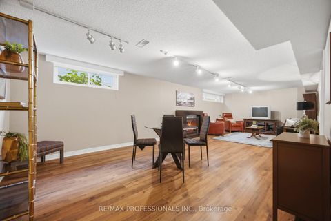 Photo 30 at 14 Strathdee Drive, Richview, Toronto
