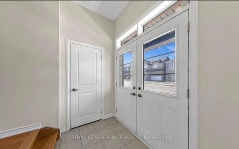 Photo 3 at 1151 Skyridge Boulevard, Rural Pickering, Pickering