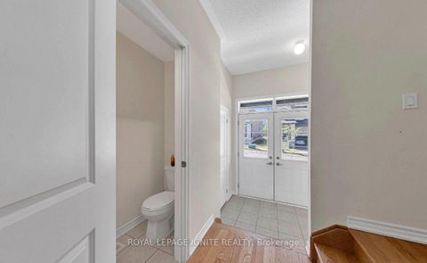 Photo 4 at 1151 Skyridge Boulevard, Rural Pickering, Pickering