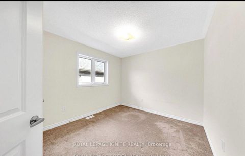 Photo 22 at 1151 Skyridge Boulevard, Rural Pickering, Pickering