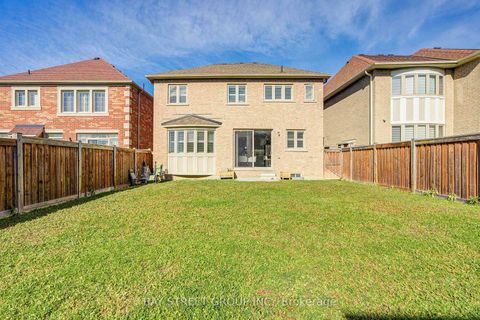 Photo 48 at 3 Manor Hampton Street, Sharon, East Gwillimbury