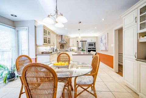 Photo 12 at 29 Longwater Chase, Unionville, Markham