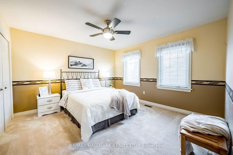Photo 23 at 29 Longwater Chase, Unionville, Markham
