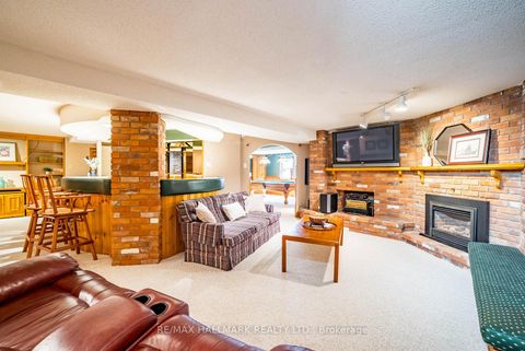 Photo 31 at 29 Longwater Chase, Unionville, Markham