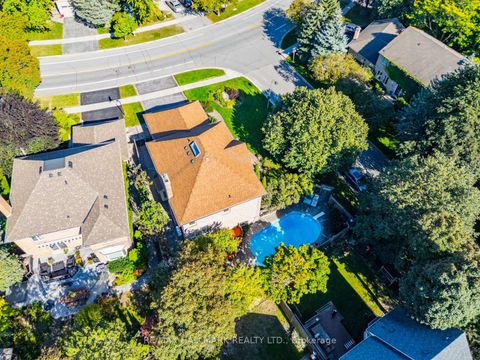 Photo 47 at 29 Longwater Chase, Unionville, Markham