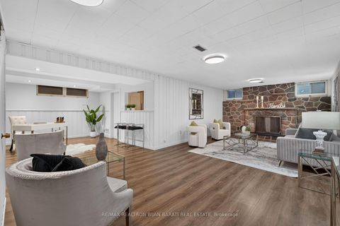Photo 33 at 215 Grandview Avenue, Grandview, Markham