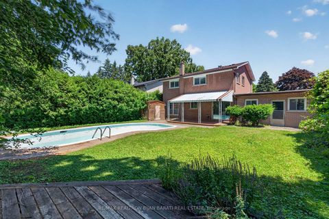 Photo 46 at 215 Grandview Avenue, Grandview, Markham