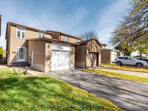Photo 1 at 28 Appleby Crescent, Milliken Mills West, Markham