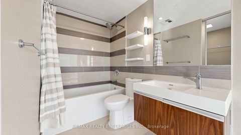 Photo 10 at 606 - 70 Distillery Lane, Waterfront Communities C8, Toronto