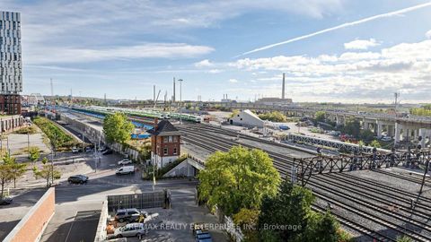 Photo 16 at 606 - 70 Distillery Lane, Waterfront Communities C8, Toronto