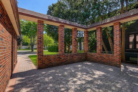 Photo 4 at 80A Rosemount Drive, Ionview, Toronto