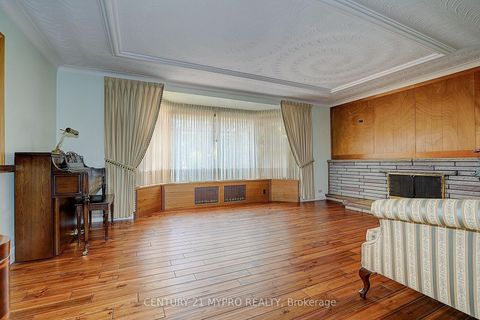 Photo 18 at 80A Rosemount Drive, Ionview, Toronto