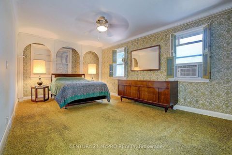 Photo 22 at 80A Rosemount Drive, Ionview, Toronto
