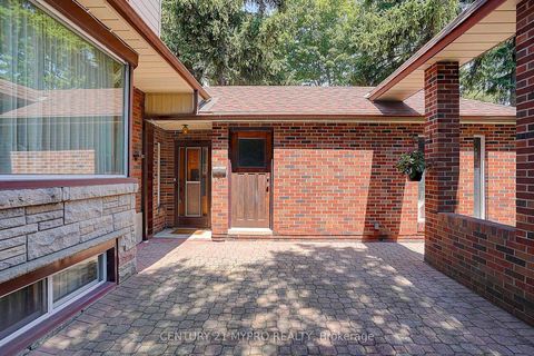 Photo 34 at 80A Rosemount Drive, Ionview, Toronto
