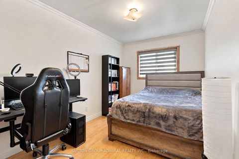 Photo 16 at 27 - 21 Chester Le Boulevard, L'Amoreaux, Toronto