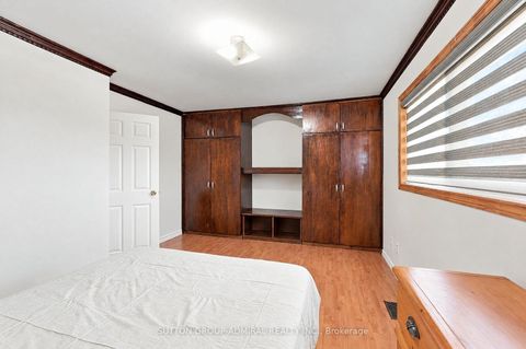 Photo 17 at 27 - 21 Chester Le Boulevard, L'Amoreaux, Toronto