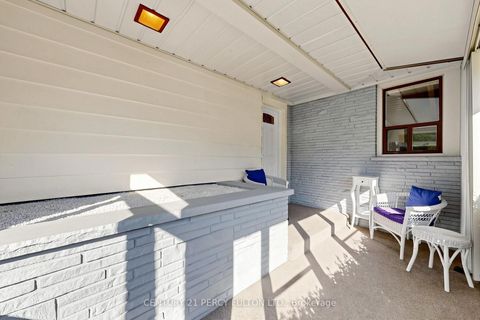 Photo 4 at 8 Wallbridge Court, Willowdale West, Toronto
