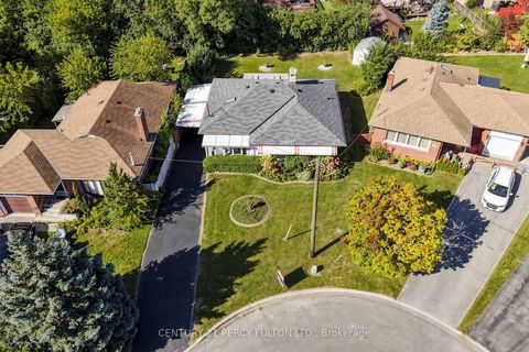 Photo 36 at 8 Wallbridge Court, Willowdale West, Toronto